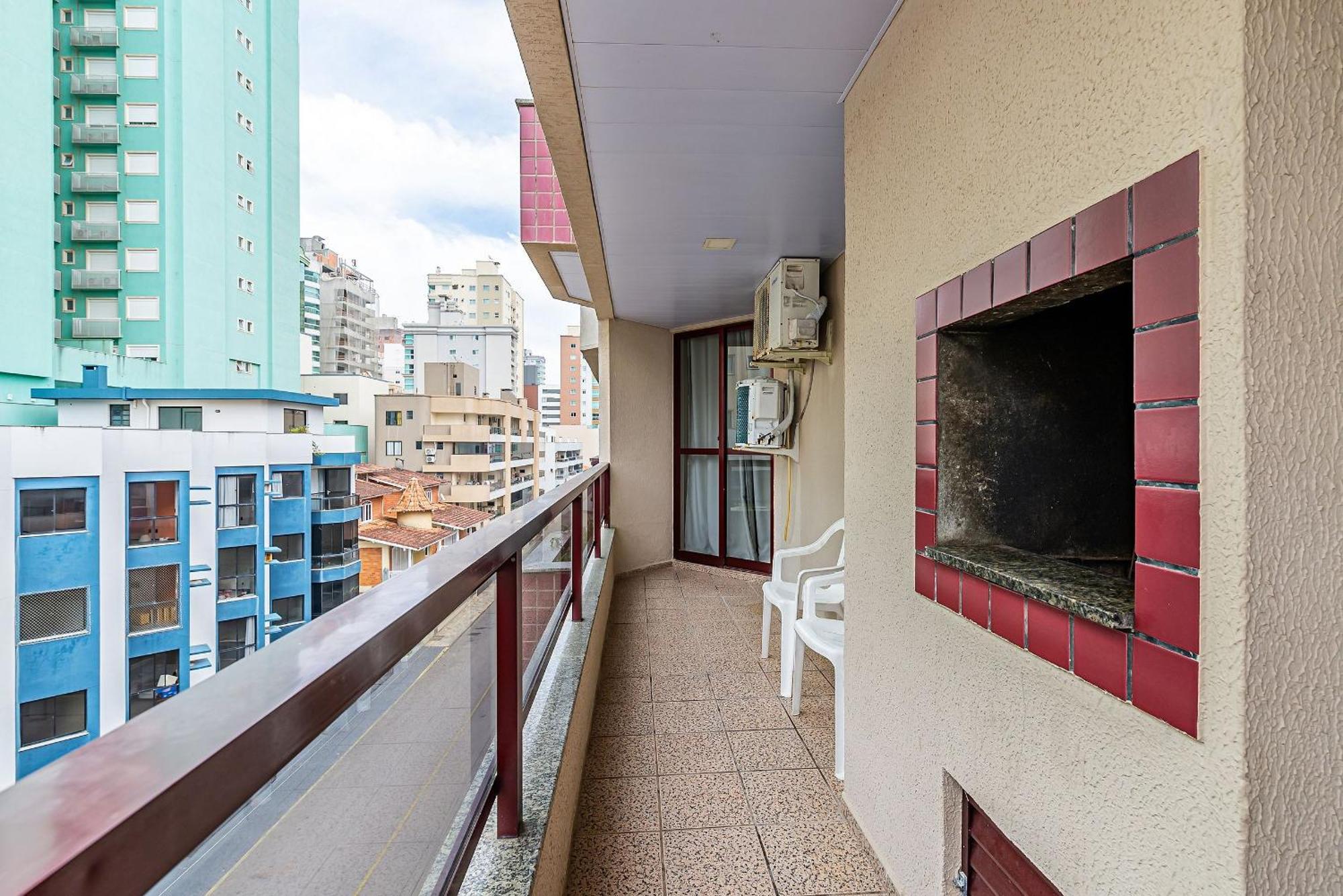 Apto Pe Na Areia Vista Mar Em Meia Praia Evb308 Итапема Екстериор снимка